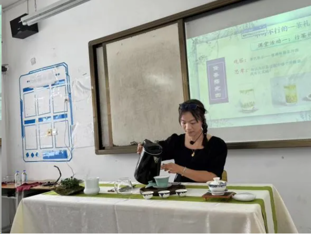 教研活动｜我院开展《职业教育教学方法实践》专题培训